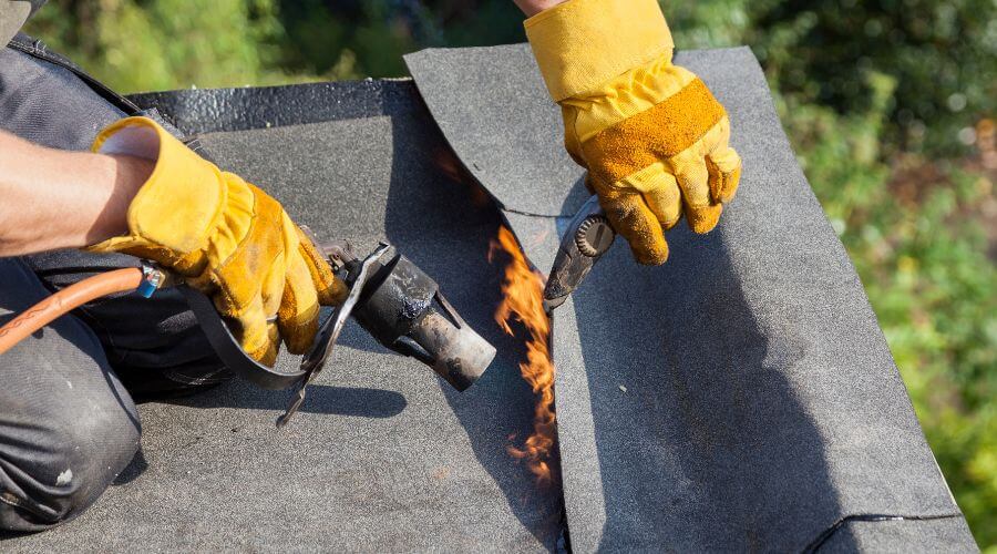 Professional flood damage restoration services in Cedarpines Park, CA
